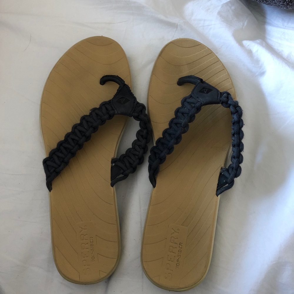 Blue knot sperry flip flops